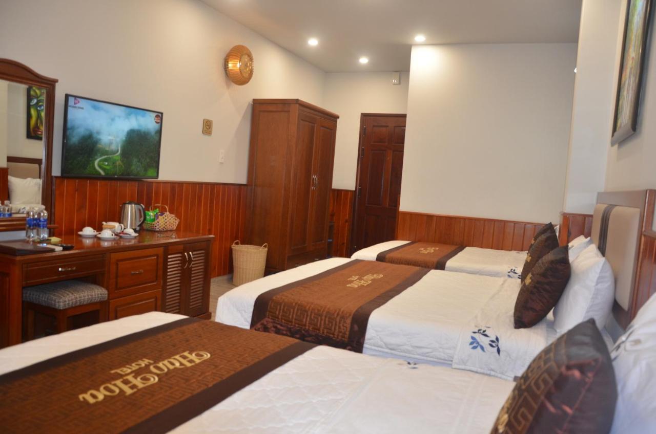 Hào Hoa Hotel Kon Tum Esterno foto